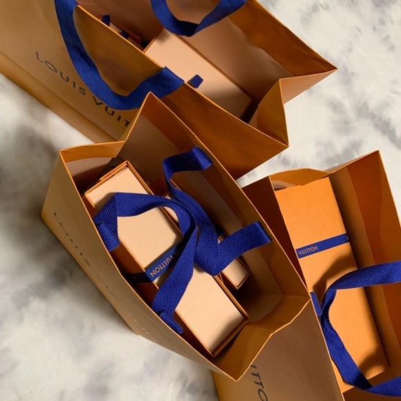 Meet your Posher, Shells K ๐ - Picture 5 of 11